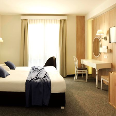 Hotel Mirna - Terme & Wellness Lifeclass Portorož Buitenkant foto