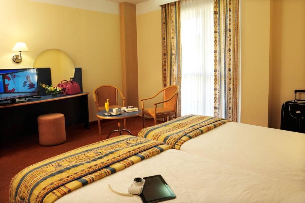 Hotel Mirna - Terme & Wellness Lifeclass Portorož Buitenkant foto